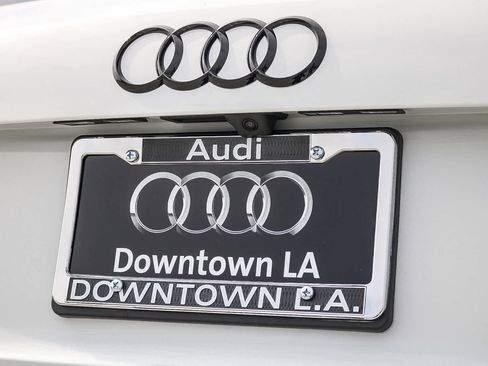 New 2025 Audi Q3 2.0T Premium image 13