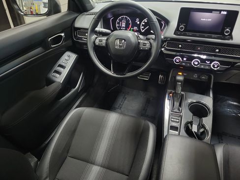 Used 2024 Honda Civic Sport image 12