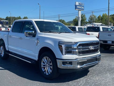 New 2026 Ford F150 Lariat w/ Equipment Group 501A Mid AWD/4WD image 3