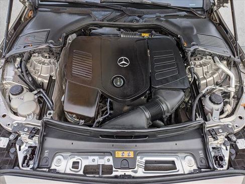 Used 2023 Mercedes-Benz C 300 Sedan image 25