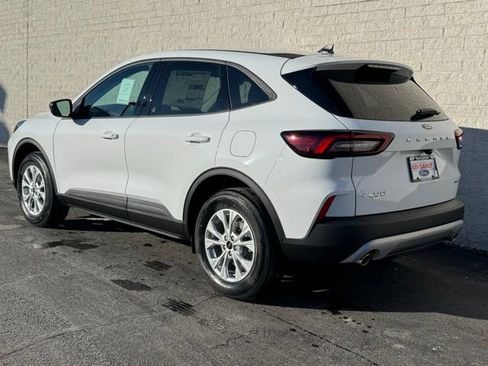 New 2026 Ford Escape Active w/ Cold Weather Package AWD/4WD image 13