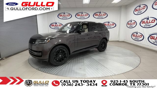 Used 2023 Land Rover Range Rover SE AWD/4WD image 4