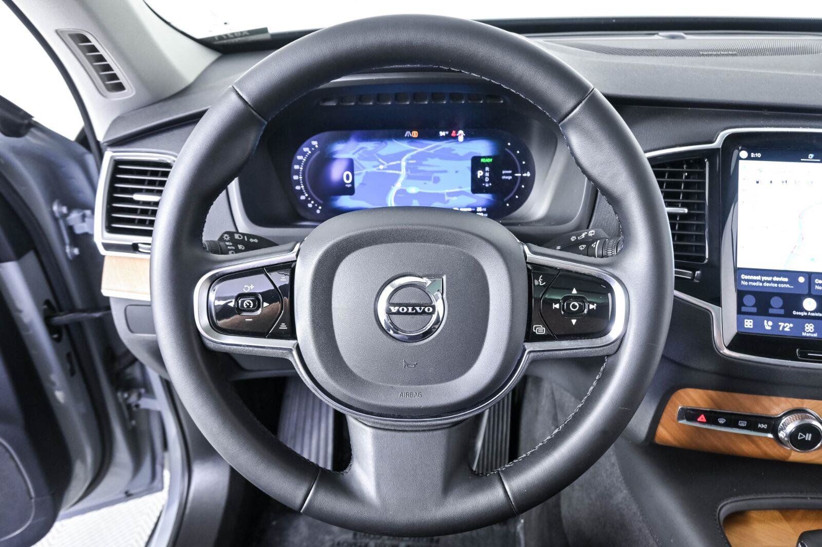 Certified 2024 Volvo XC90 T8 Plus w/ Protection Package Premier AWD/4WD image 9