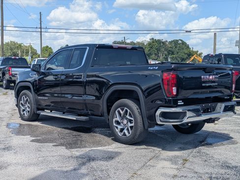 Used 2023 GMC Sierra 1500 SLE AWD/4WD image 6