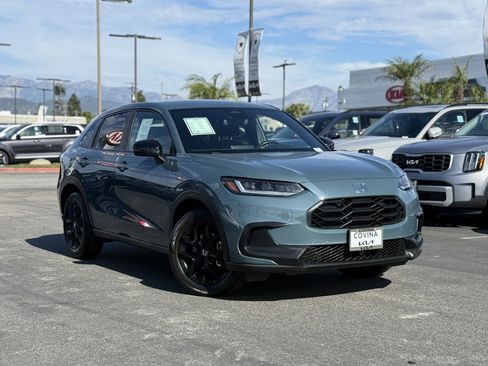 Used 2024 Honda HR-V Sport image 1