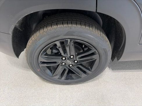 New 2026 Chevrolet TrailBlazer LT w/ Convenience Package AWD/4WD image 7