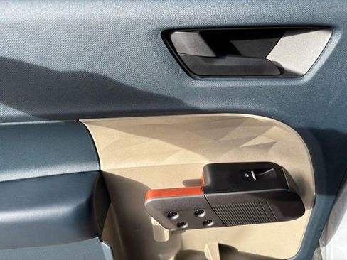 New 2026 Ford Maverick Lariat image 15