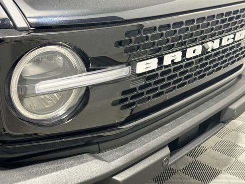 Used 2025 Ford Bronco Outer Banks AWD/4WD image 15