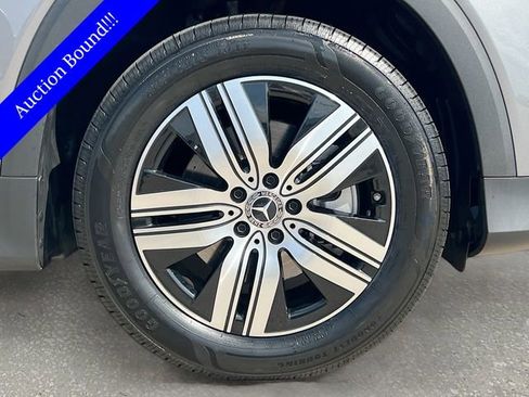 Used 2024 Mercedes-Benz EQB 250+ image 29