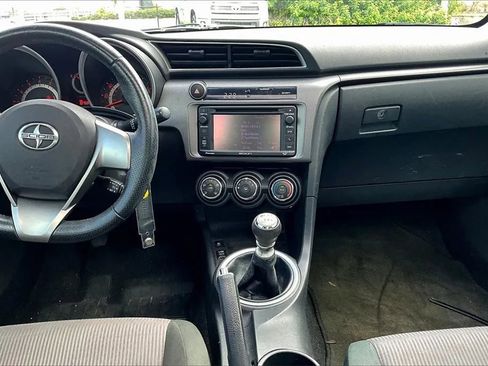 Used 2014 Scion tC 10 Series image 6