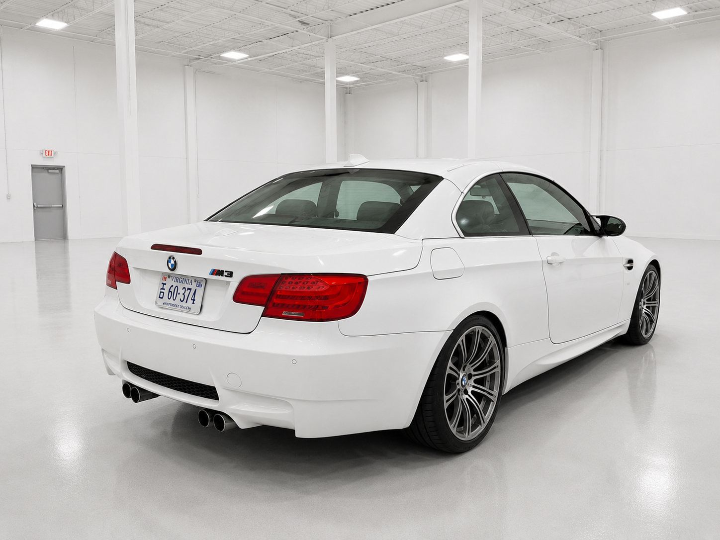 Used 2011 BMW M3 Convertible RWD image 13