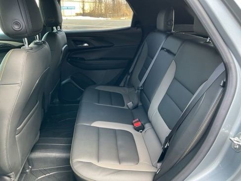 Certified 2024 Chevrolet TrailBlazer ACTIV w/ Convenience Package image 17