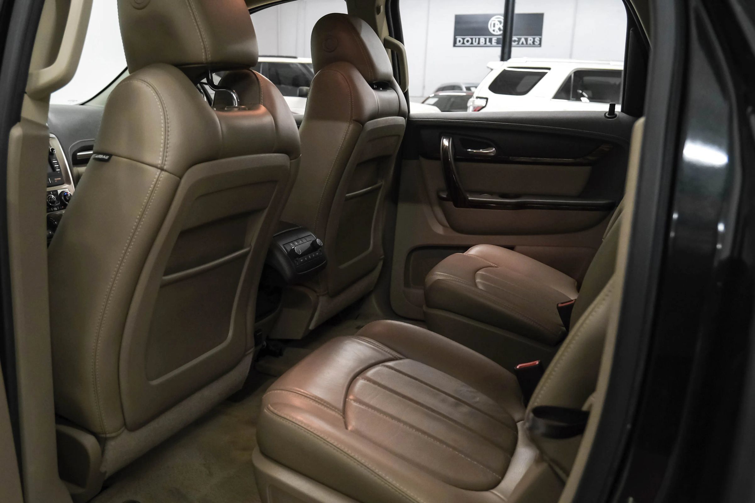 Used 2015 GMC Acadia Denali FWD image 33