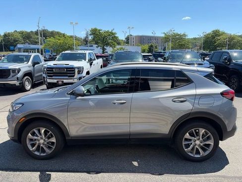 Used 2023 Buick Encore GX Essence w/ Experience Buick Package AWD/4WD image 9