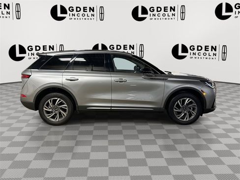 Certified 2023 Lincoln Corsair Standard w/ Equipment Group 101A image 9