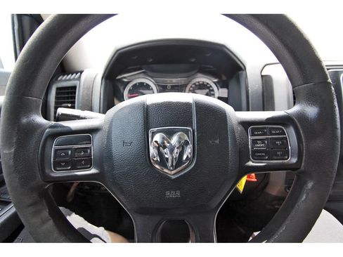 Used 2019 RAM 1500 Tradesman AWD/4WD image 14