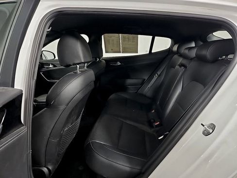 Used 2022 Kia Stinger GT-Line image 10