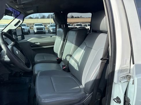 Used 2013 Ford F550 2WD Crew Cab Super Duty w/ Payload Upgrade Pkg image 13