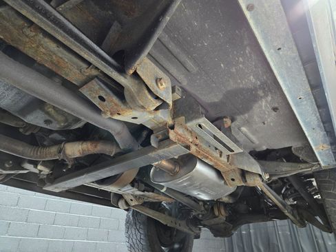 Used 2004 Land Rover Discovery SE image 22