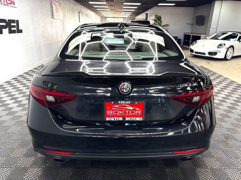 Used 2022 Alfa Romeo Giulia Ti image 11