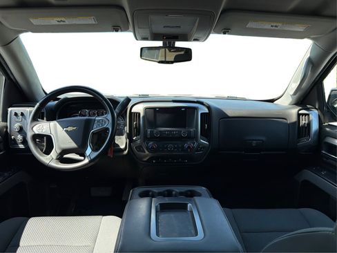 Used 2018 Chevrolet Silverado 1500 LT w/ All Star Edition AWD/4WD image 12