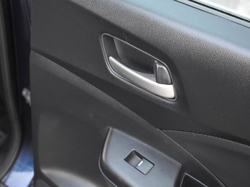 Used 2015 Honda CR-V LX image 40