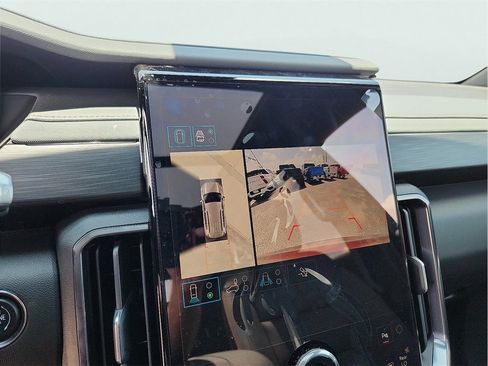 New 2025 GMC Acadia AT4 w/ Super Cruise Package image 19