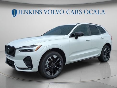 New 2026 Volvo XC60 B5 Plus w/ Climate Package AWD/4WD image 7