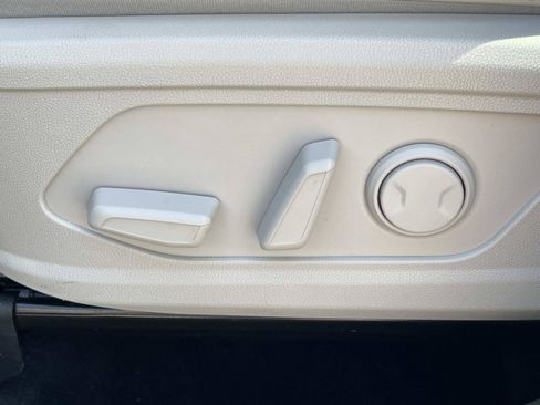 Used 2023 Kia Sorento EX w/ Panoramic Sunroof Package FWD image 25