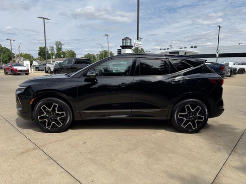 Used 2024 Chevrolet Blazer RS w/ LPO, Floor Liner Package AWD/4WD image 8