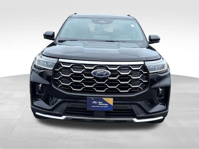 Certified 2025 Ford Explorer Platinum w/ Ultimate Package AWD/4WD image 4