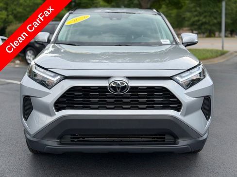 Used 2024 Toyota RAV4 XLE FWD image 3