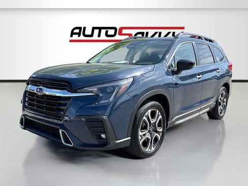 Used 2024 Subaru Ascent Touring AWD/4WD image 3