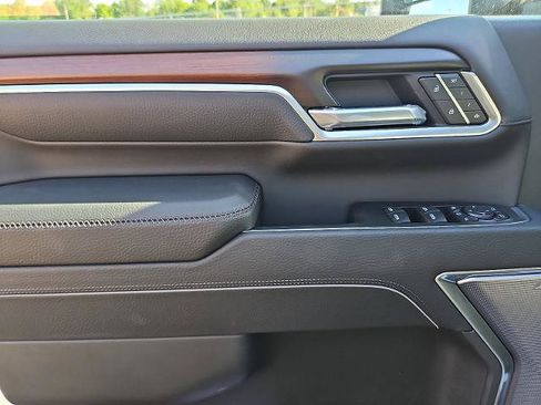 New 2026 GMC Sierra 2500 Denali w/ Denali Reserve Package AWD/4WD image 10