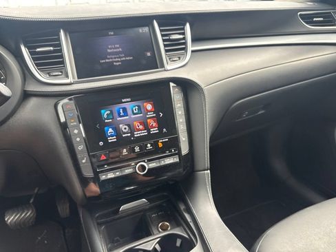 Used 2021 INFINITI QX50 Luxe AWD/4WD image 10