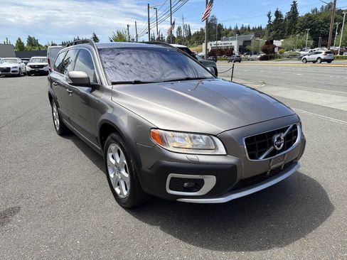 Used 2011 Volvo XC70 T6 AWD/4WD image 14