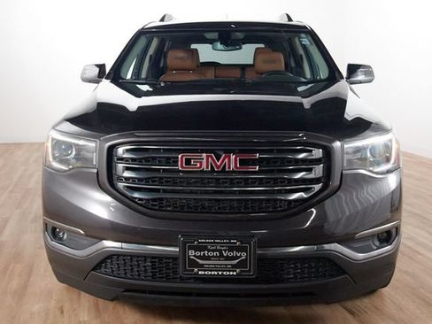 Used 2017 GMC Acadia SLT AWD/4WD image 2