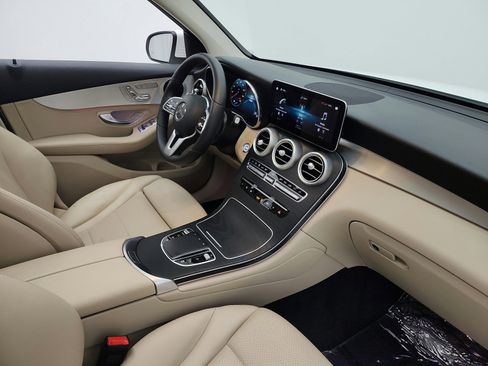 Used 2022 Mercedes-Benz GLC 300 image 24