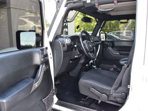 Used 2016 Jeep Wrangler Unlimited Sport w/ Quick Order Package 24S AWD/4WD image 14