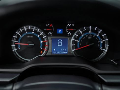 Used 2016 Toyota 4Runner Limited image 27