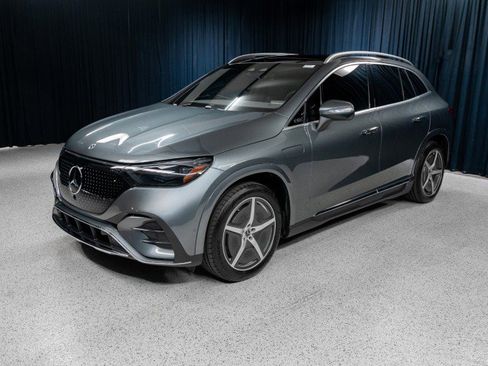 New 2026 Mercedes-Benz EQE 320+ SUV image 1