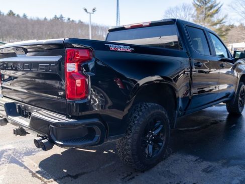 Used 2022 Chevrolet Silverado 1500 LT Trail Boss w/ Bed Protection Package image 8