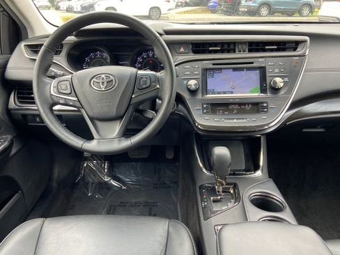 Used 2016 Toyota Avalon XLE Premium FWD image 14