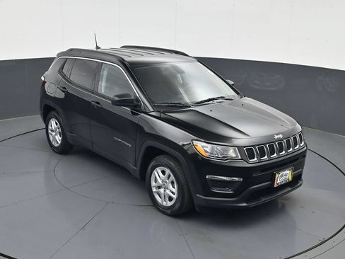 Used 2021 Jeep Compass Sport w/ Cold Weather Group FWD image 16