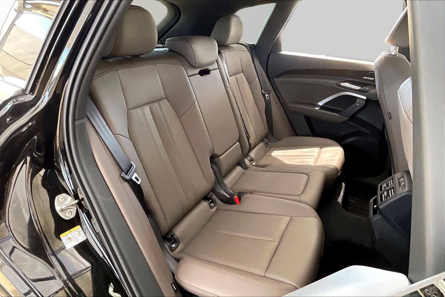 Used 2026 Audi Q5 Premium AWD/4WD image 18