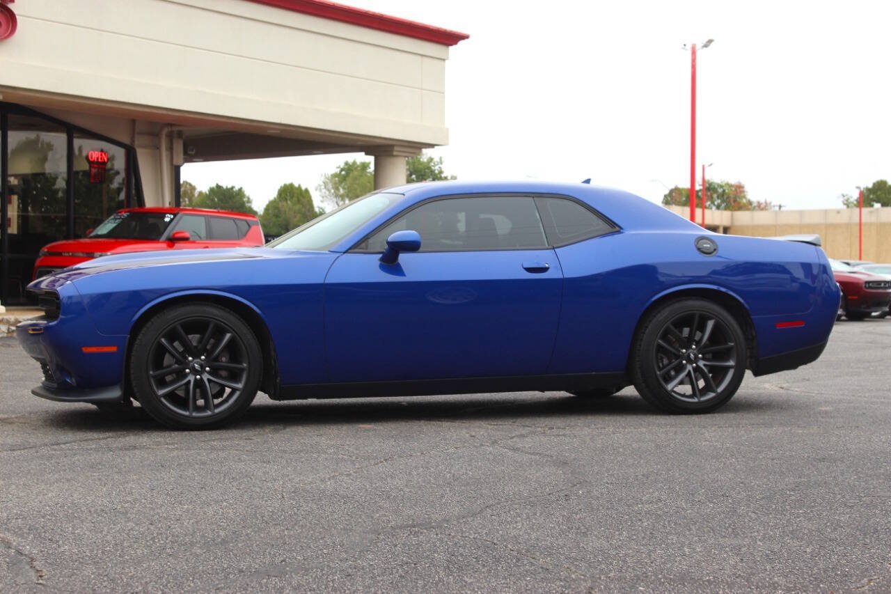Used 2019 Dodge Challenger GT w/ Plus Package RWD image 6