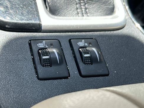 Used 2018 Toyota Highlander XLE FWD image 34