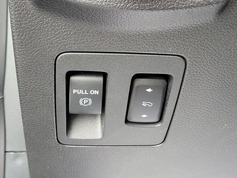 Used 2020 Ford Expedition Limited w/ Equipment Group 303A RWD image 14