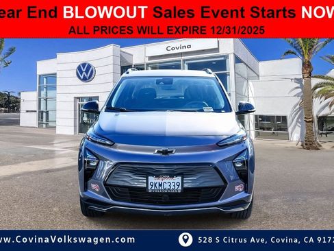 Used 2023 Chevrolet Bolt EUV LT w/ Driver Confidence Package image 2