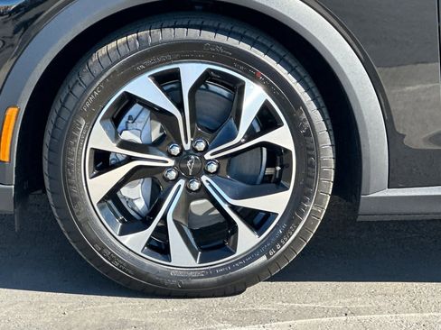 New 2026 Ford Mustang Mach-E Select image 25